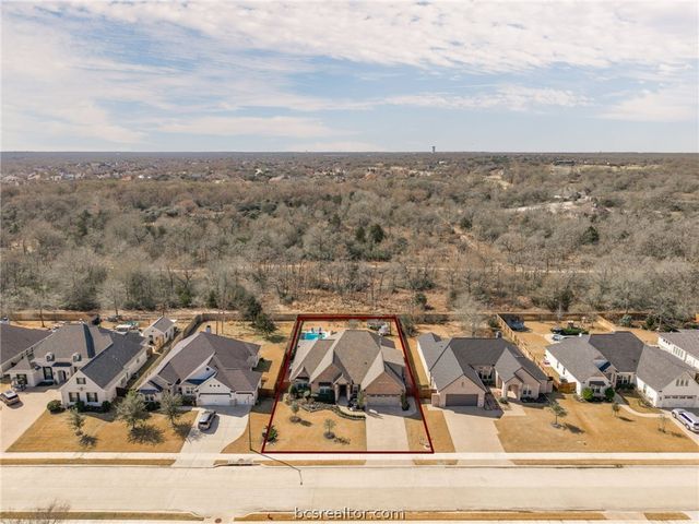 1911 Spanish Moss Drive, College Station, TX 77845