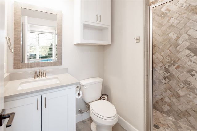 1911 Spanish Moss Drive, College Station, TX 77845