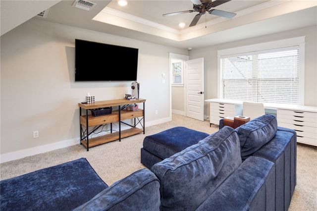 1911 Spanish Moss Drive, College Station, TX 77845