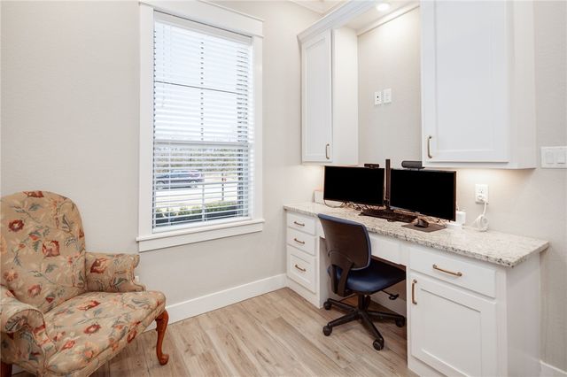 1911 Spanish Moss Drive, College Station, TX 77845