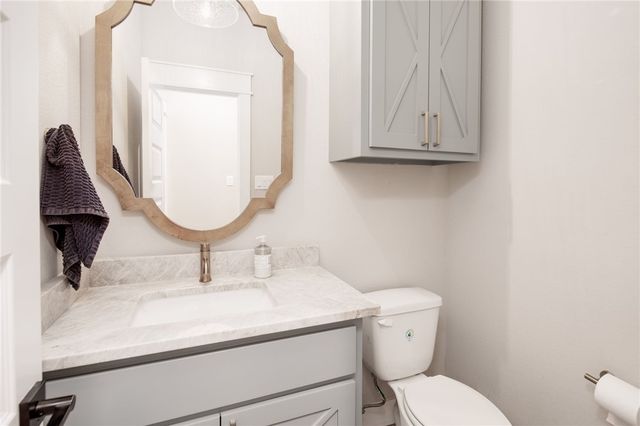 1911 Spanish Moss Drive, College Station, TX 77845