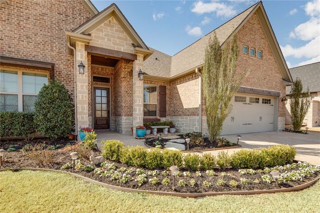 1911 Spanish Moss Drive, College Station, TX 77845