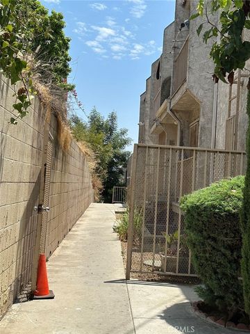 909 New Depot Street 15-16, Los Angeles, CA 90012