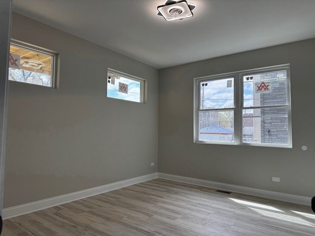 736 N Pine Avenue 1, Chicago, IL 60644