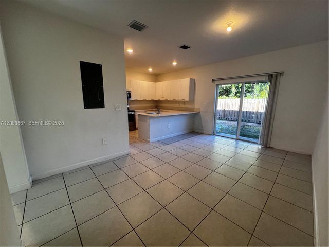 12429 NW 23rd Ct, Miami, FL 33167