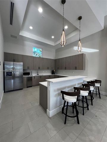 12429 NW 23rd Ct, Miami, FL 33167