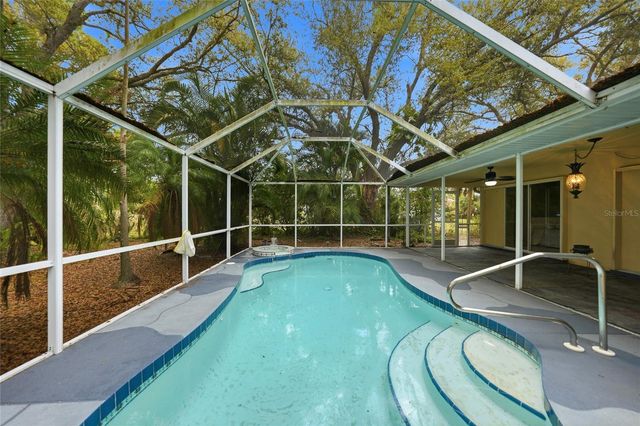 4030 DEKLE AVENUE, North Port, FL 34286