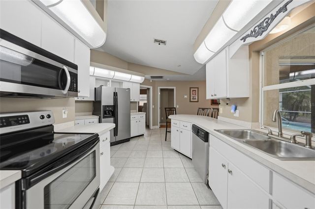 4030 DEKLE AVENUE, North Port, FL 34286