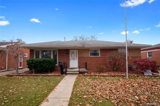 1731 Grange Road, Trenton, MI 48183