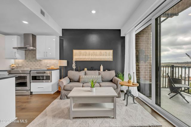 10 Grace Street 403, Wilmington, NC 28401