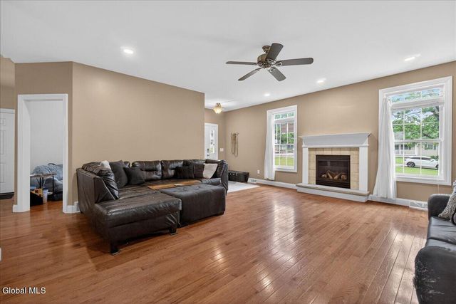 641 Mohawk Avenue, Glenville, NY 12302