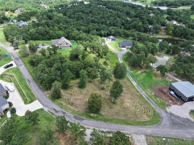 32 Pine, Sulphur, OK 73086