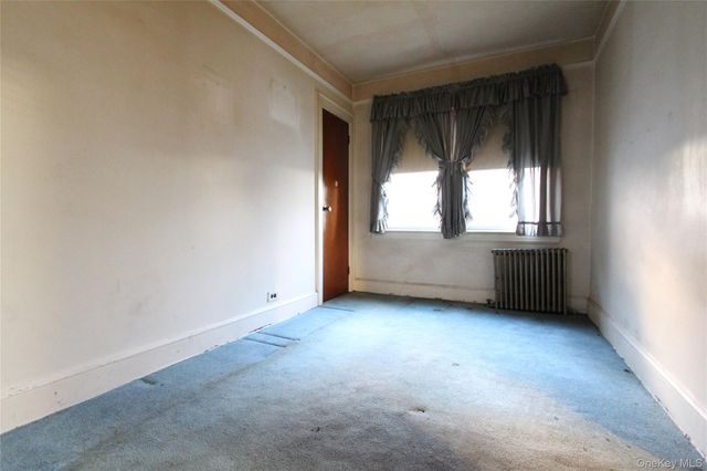 61-54 56th Avenue, Maspeth, NY 11378