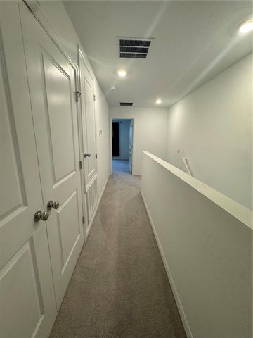 3093 SKYLINE LOOP, Kissimmee, FL 34758