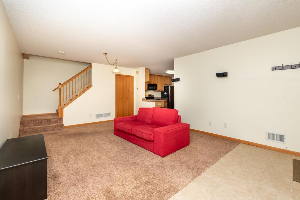 11508 Elmwood Avenue N, Champlin, MN 55316 — photo 4