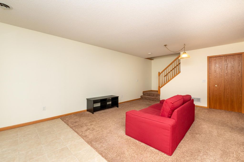 11508 Elmwood Avenue N, Champlin, MN 55316 — photo 5