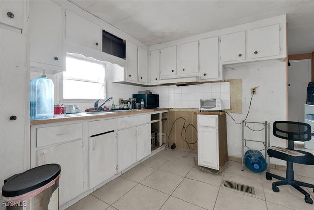 830 N Zambria ST, Clewiston, FL 33440