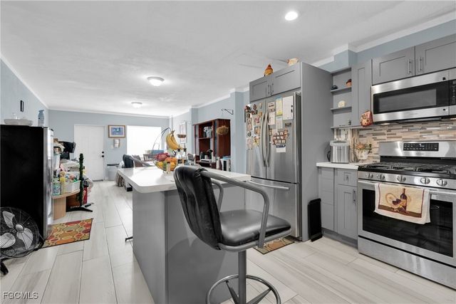 830 N Zambria ST, Clewiston, FL 33440