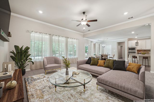 4049 Hickory Forrest, Seguin, TX 78155