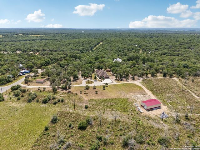 4049 Hickory Forrest, Seguin, TX 78155