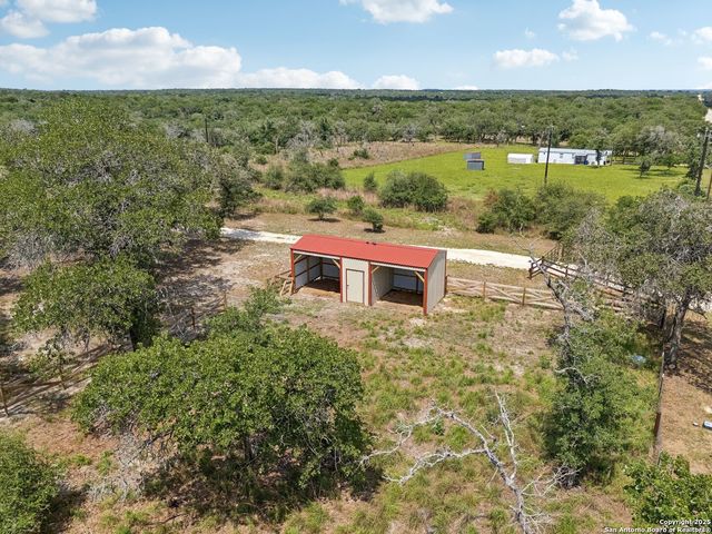 4049 Hickory Forrest, Seguin, TX 78155