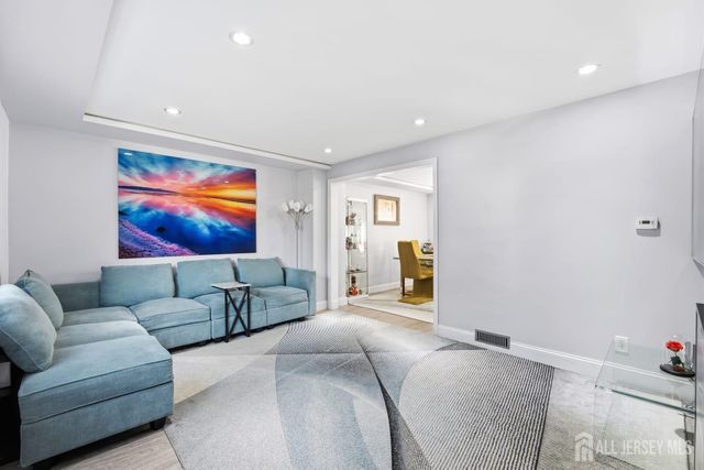 263 Newman Street, Metuchen, NJ 08840