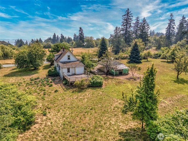 15215 91st Avenue SW, Vashon, WA 98070
