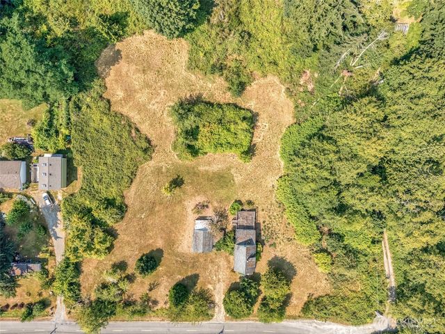 15215 91st Avenue SW, Vashon, WA 98070