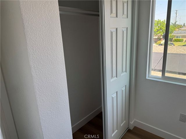 8686 Hastings Cir, Huntington Beach, CA 92647