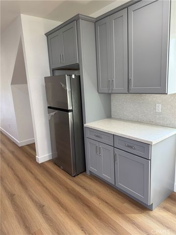 8686 Hastings Cir, Huntington Beach, CA 92647