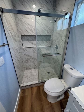 8686 Hastings Cir, Huntington Beach, CA 92647