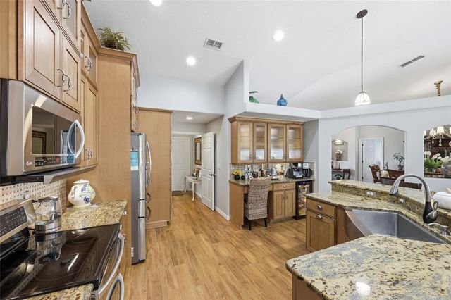 4 PROVIDENCE LANE, Palm Coast, FL 32164