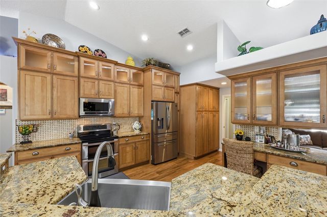 4 PROVIDENCE LANE, Palm Coast, FL 32164