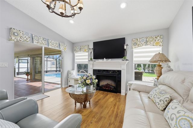 4 PROVIDENCE LANE, Palm Coast, FL 32164