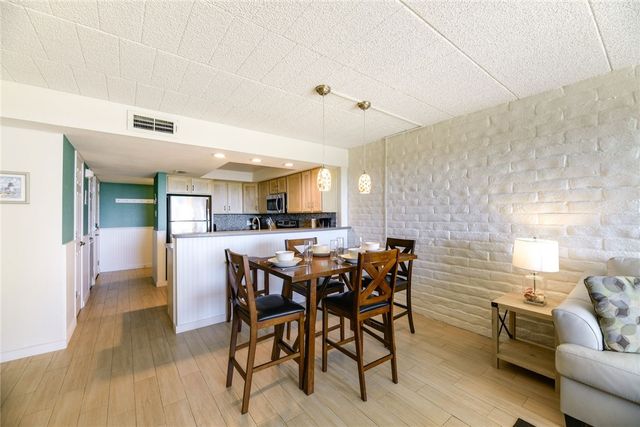 1419 S 11th St 116, Port Aransas, TX 78373