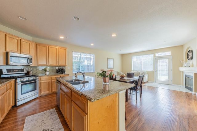 1910 Whitman Street, Salinas, CA 93906