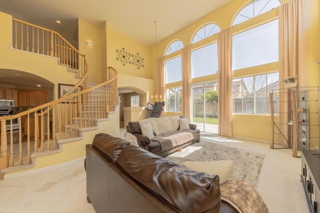 1910 Whitman Street, Salinas, CA 93906