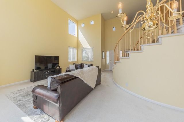 1910 Whitman Street, Salinas, CA 93906