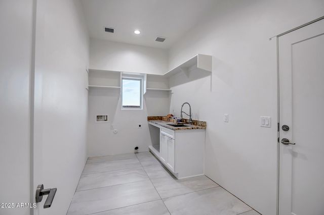 27543 N 255th Lane, Wittmann, AZ 85361