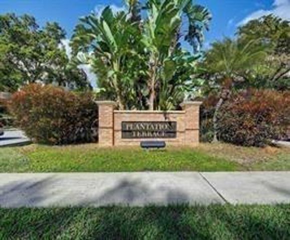 6701 Cypress Road 207, Plantation, FL 33317
