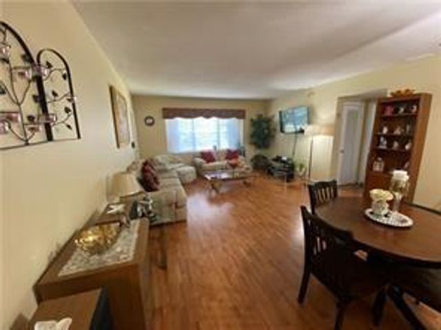 6701 Cypress Road 207, Plantation, FL 33317