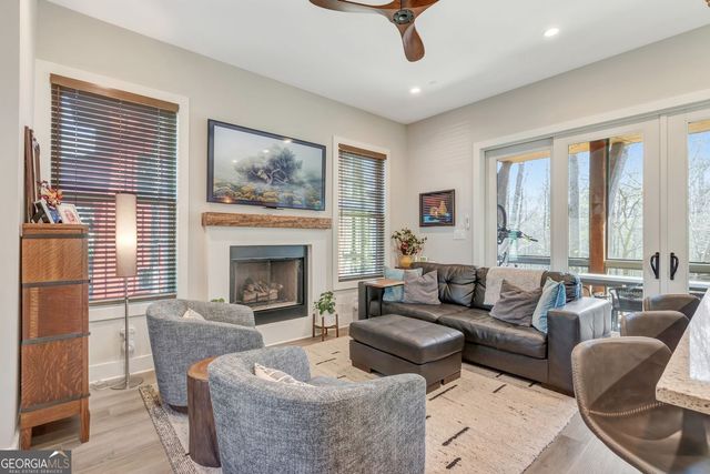 110 Arcadia Avenue, Fayetteville, GA 30214