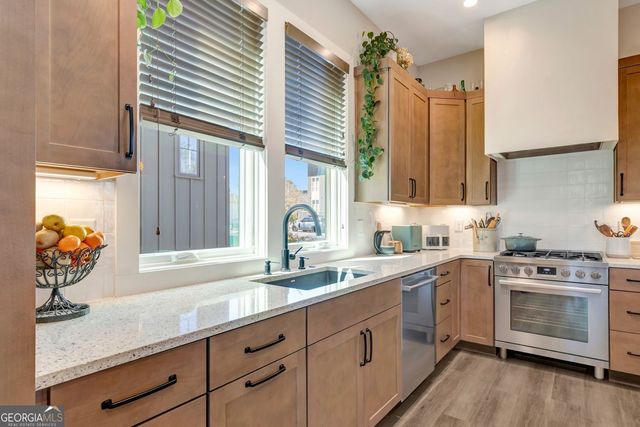 110 Arcadia Avenue, Fayetteville, GA 30214