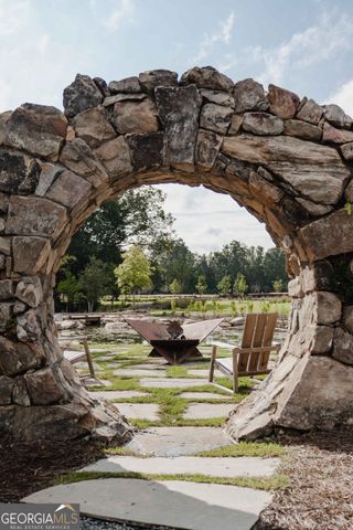 110 Arcadia Avenue, Fayetteville, GA 30214