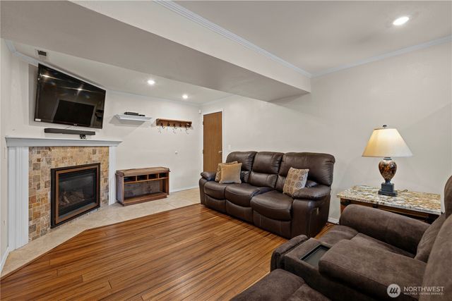 25833 131st Place SE, Kent, WA 98030
