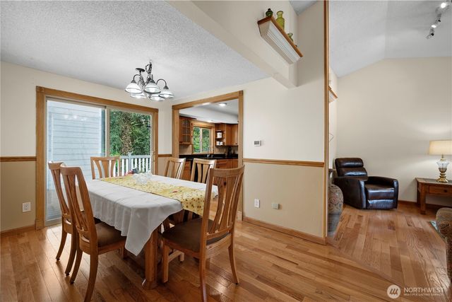 25833 131st Place SE, Kent, WA 98030