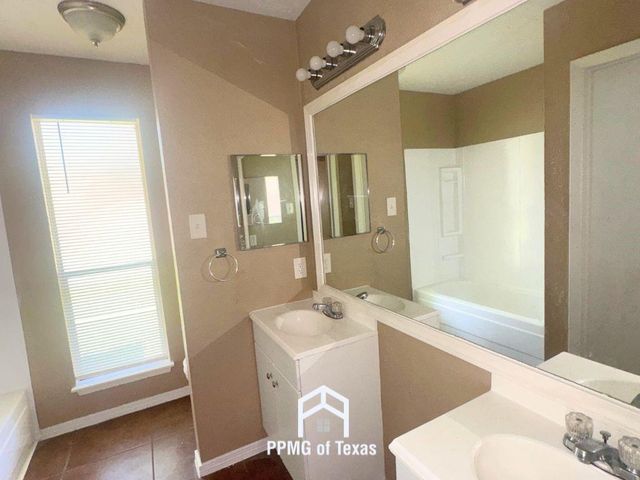 8607 Hickory Branch Lane, Humble, TX 77338