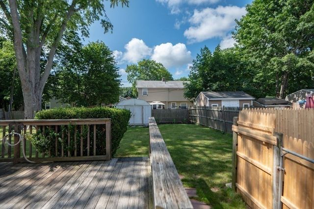 37 Longview Way 37, Peabody, MA 01960