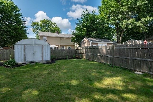 37 Longview Way 37, Peabody, MA 01960