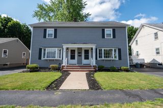 37 Longview Way 37, Peabody, MA 01960